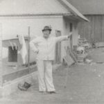 1974-4 Sergiusz Niemojewski prezentuje nowa modę myśliwską