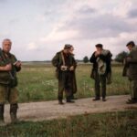 1993-051 polowanie na kury rozpoczęte- Philippe Andrieu