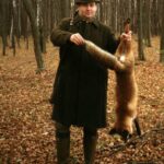 1996-021 Pasieka - K. Purski - Łowczy z lisem